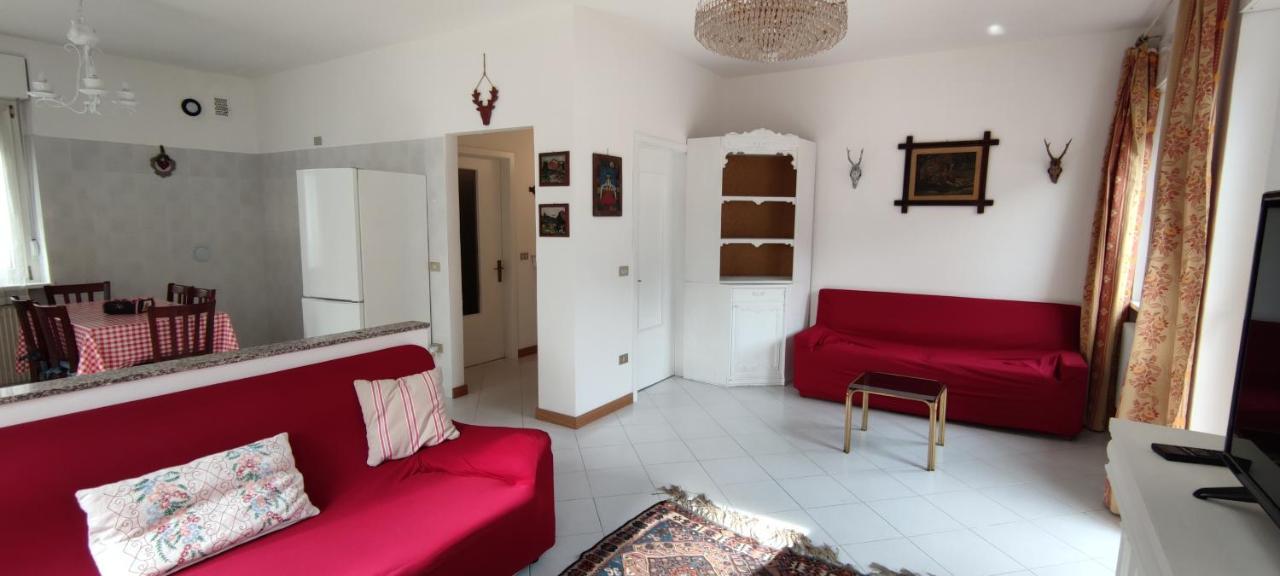 Apartamento Le Mongolfiere 2 Malè Exterior foto