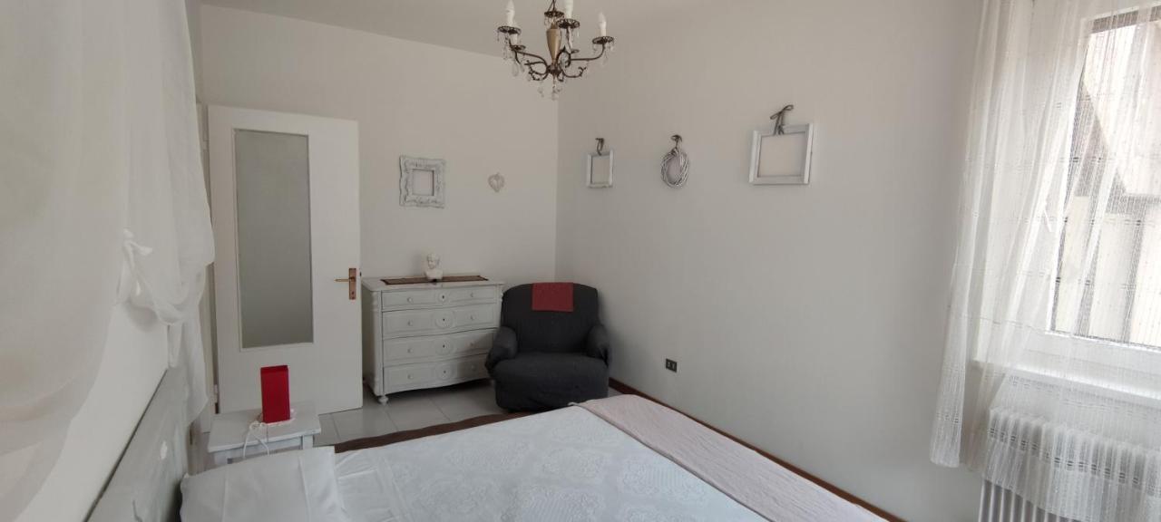 Apartamento Le Mongolfiere 2 Malè Exterior foto